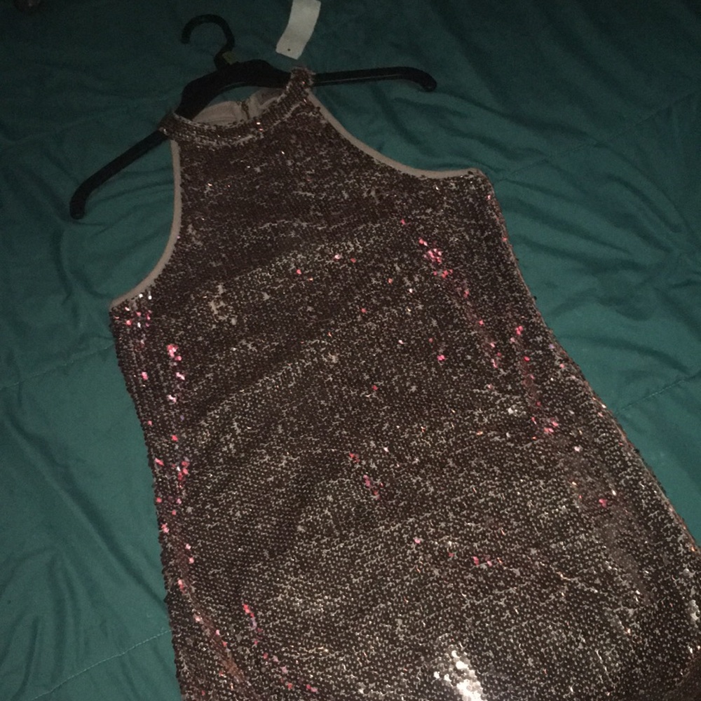 Rose gold/pink sequin dress